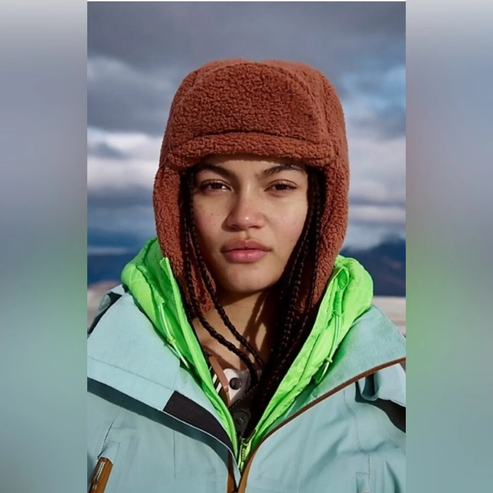 NWT Free People Movement Ascend Strappy Fleece Trapper Hat in Redwood